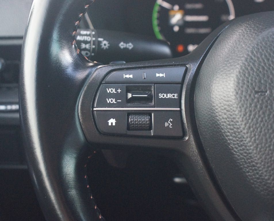 Used 2025 Honda CR-V Sport image 10