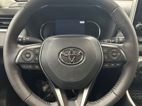 Certified 2025 Toyota RAV4 XLE w/ Convenience Package AWD/4WD image 19