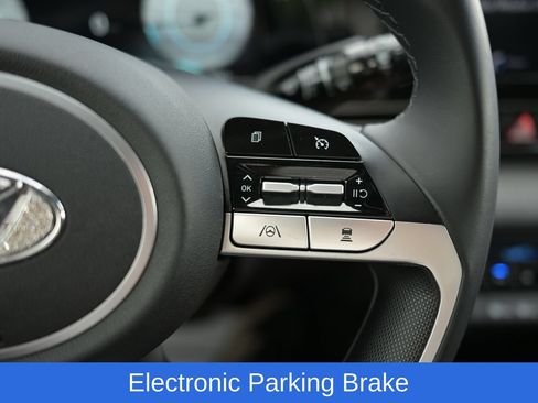 Used 2021 Hyundai Elantra SEL w/ Convenience Package FWD image 21