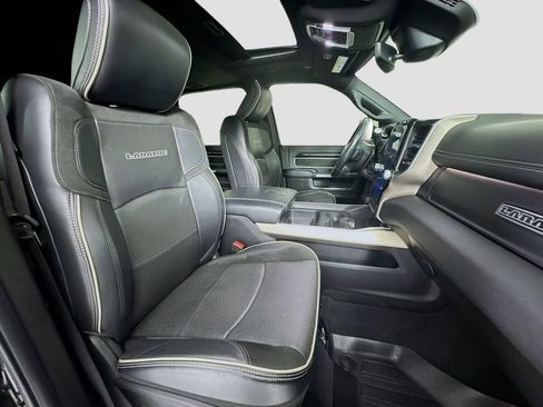 Used 2019 RAM 3500 Laramie image 30