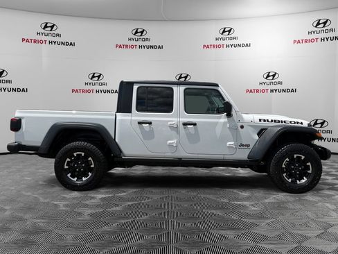 Used 2026 Jeep Gladiator Rubicon AWD/4WD image 2