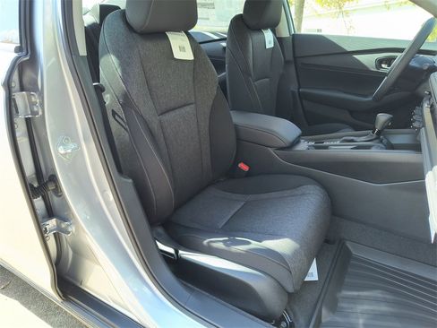 New 2025 Honda Accord SE image 12