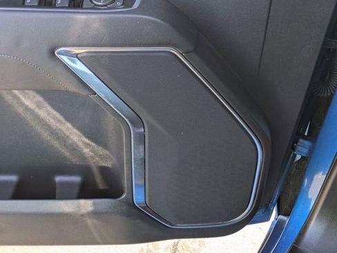 Used 2022 GMC Sierra 1500 Elevation image 13