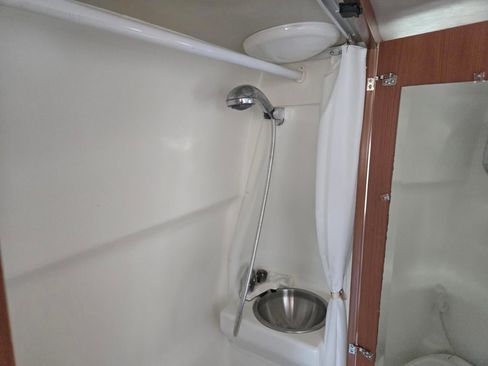 Used 2011 Mercedes-Benz Sprinter 3500 image 17