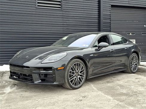 New 2026 Porsche Panamera Turbo image 1