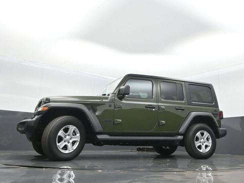 Used 2021 Jeep Wrangler Unlimited Sport AWD/4WD image 13