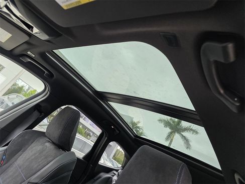 New 2026 BMW X1 xDrive28i w/ Technology Package image 10