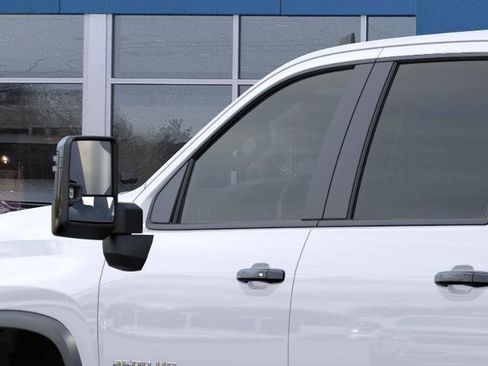 New 2026 Chevrolet Silverado 2500 ZR2 AWD/4WD image 12