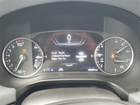 Used 2024 Buick Enclave Premium image 23