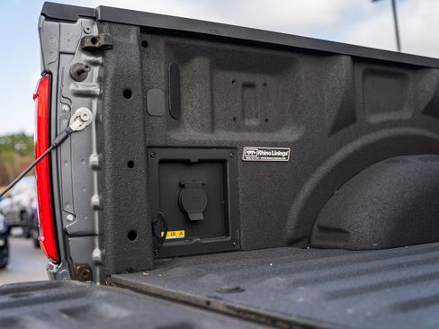 Certified 2022 Ford F150 Lariat image 18