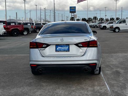 Used 2022 Nissan Altima 2.5 SR image 22