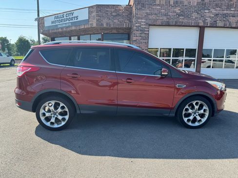 Used 2014 Ford Escape Titanium w/ Equipment Group 401A FWD image 15