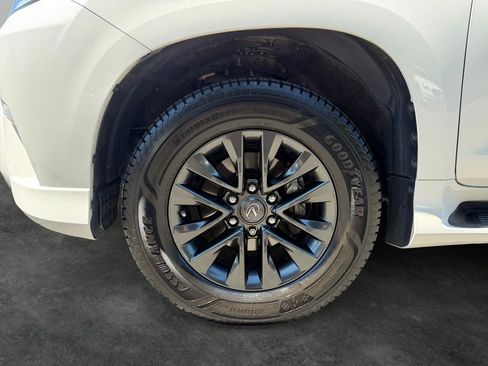 Used 2022 Lexus GX 460 Premium w/ Premium Plus Package AWD/4WD image 4