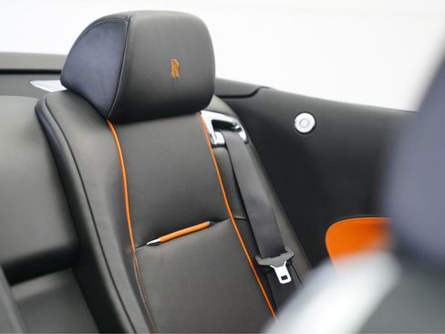 Used 2020 Rolls-Royce Dawn image 87