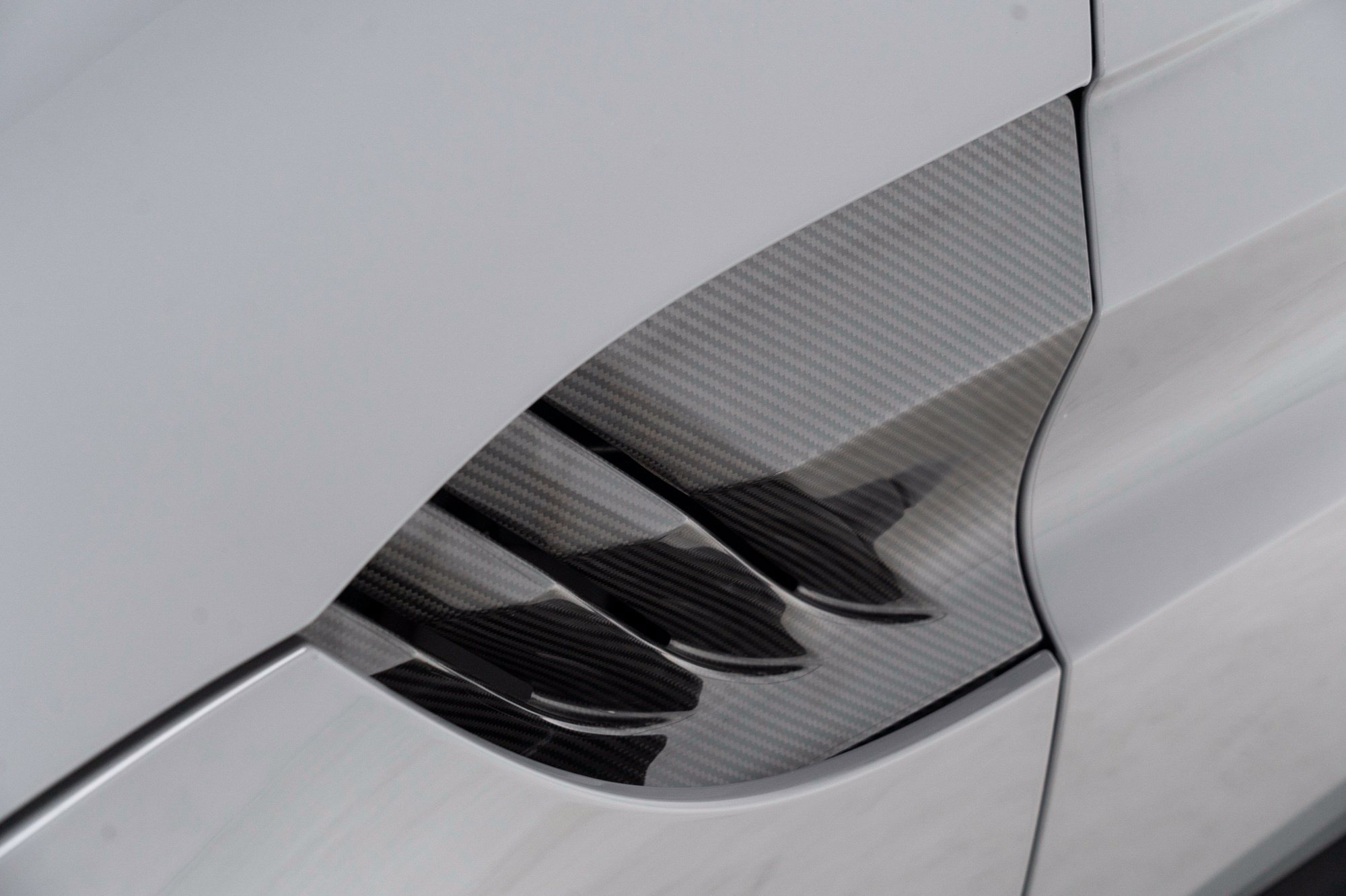 Used 2020 Aston Martin V8 Vantage AMR RWD image 77