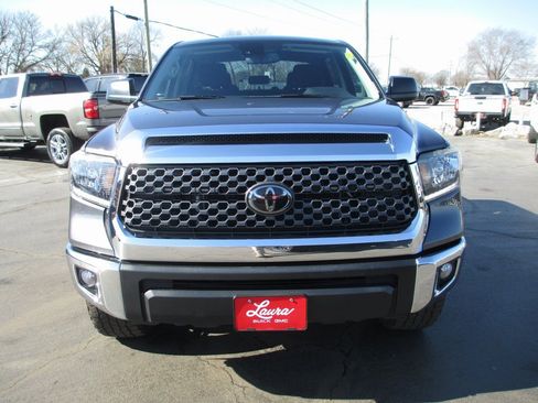 Used 2020 Toyota Tundra SR5 w/ SR5 Upgrade Package image 10