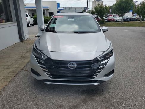 Certified 2025 Nissan Versa SV w/ Trunk Package FWD image 12