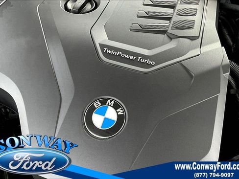 Used 2023 BMW 330i Sedan w/ Driving Assistance Package image 33