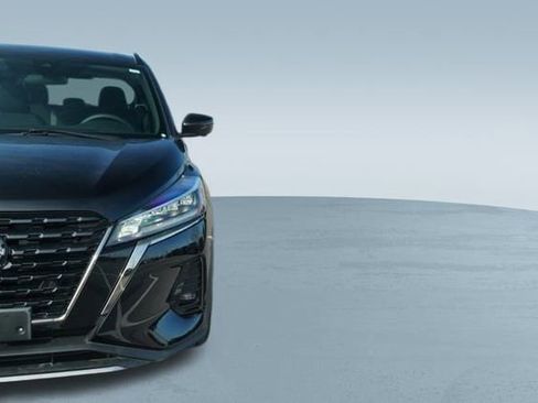 Used 2024 Nissan Kicks SR image 36