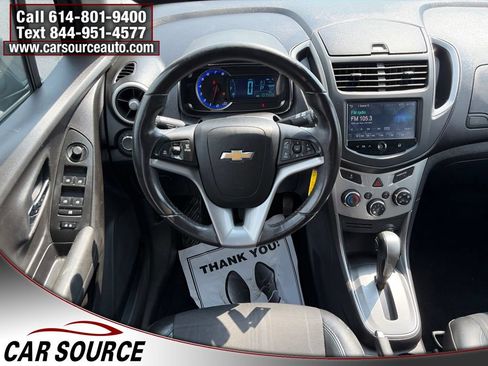 Used 2016 Chevrolet Trax LT w/ LT Convenience Package FWD image 11