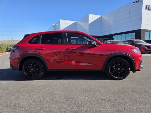 Used 2023 Honda HR-V Sport image 7