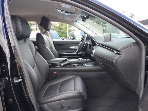 Used 2024 Genesis GV70 2.5T image 29