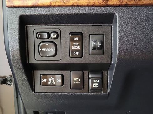 Used 2019 Toyota Tundra 1794 Edition image 24