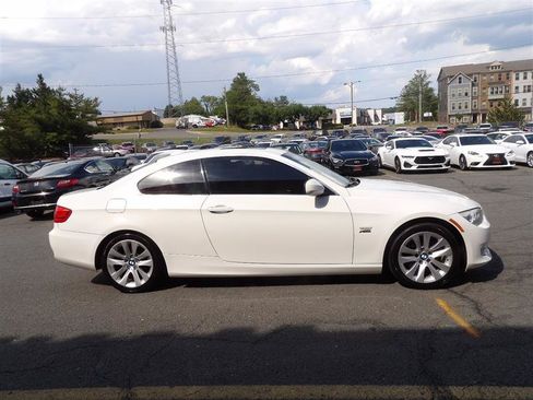 Used 2013 BMW 328i xDrive Coupe AWD/4WD image 4