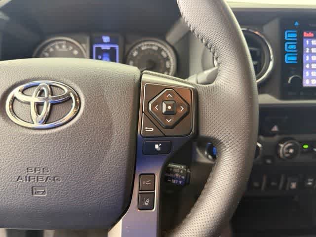 Used 2019 Toyota Tacoma TRD Off-Road AWD/4WD image 25
