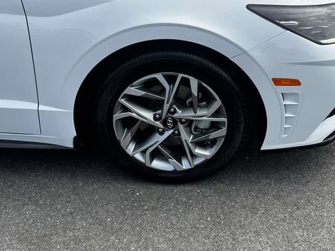 Certified 2023 Hyundai Sonata SEL w/ Cargo Package FWD image 8