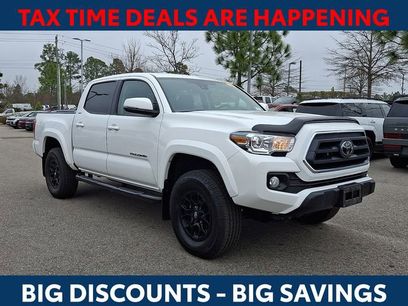 Used 2022 Toyota Tacoma SR5 w/ Technology Package