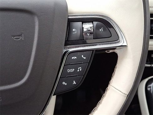 Used 2022 Lincoln Nautilus Black Label image 23