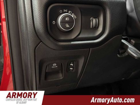 Used 2022 RAM 1500 Big Horn image 10