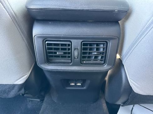 Used 2021 Toyota RAV4 XLE w/ Convenience Package AWD/4WD image 21