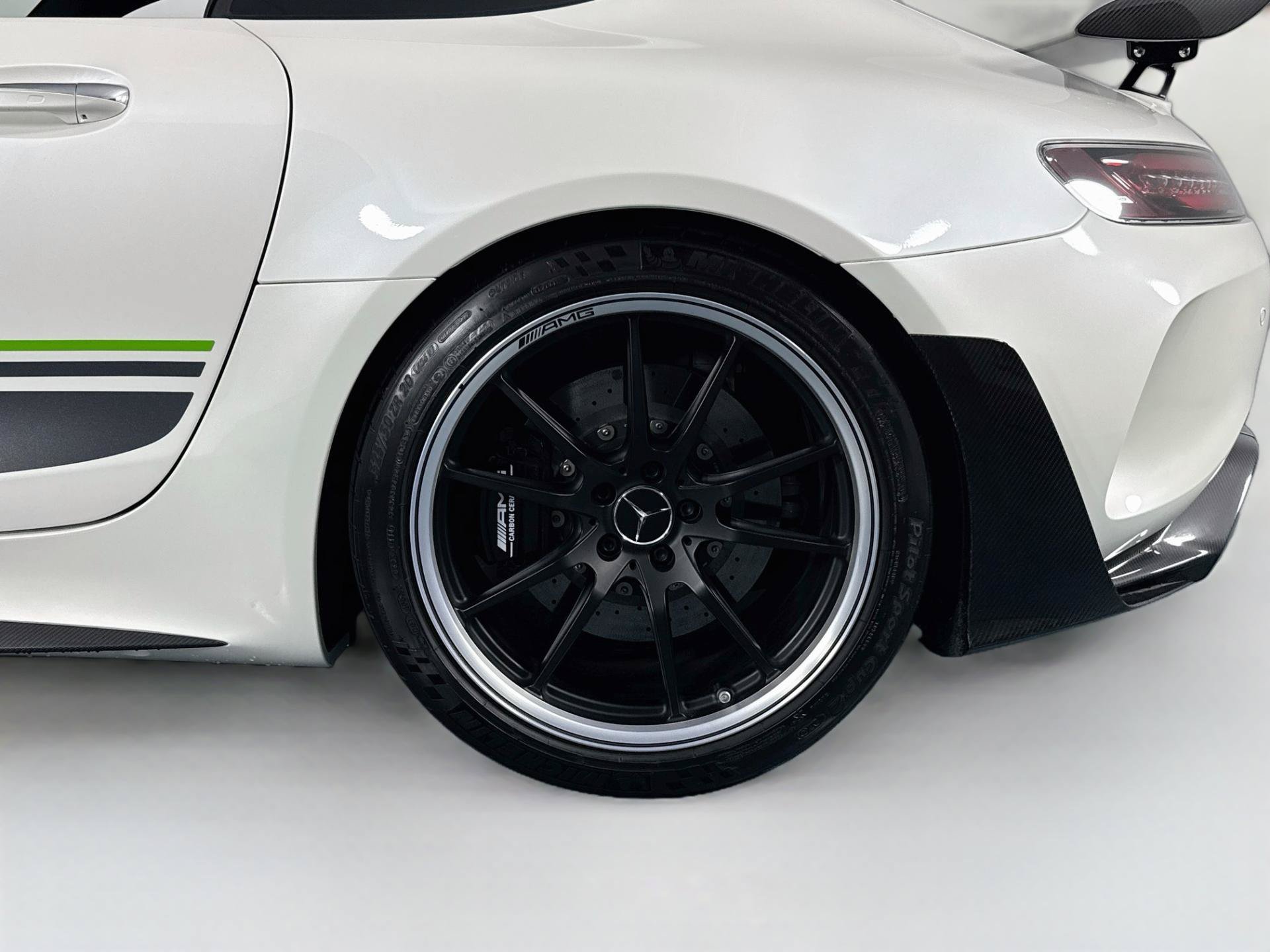 Used 2020 Mercedes-Benz AMG GT R image 30