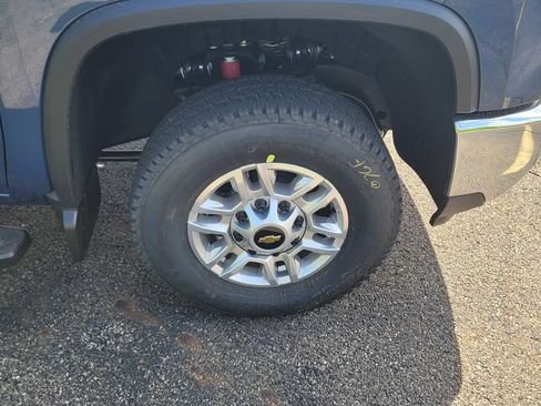 New 2026 Chevrolet Silverado 2500 LT w/ All Star Edition AWD/4WD image 15