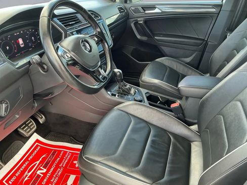 Used 2021 Volkswagen Tiguan SEL Premium R-Line image 13