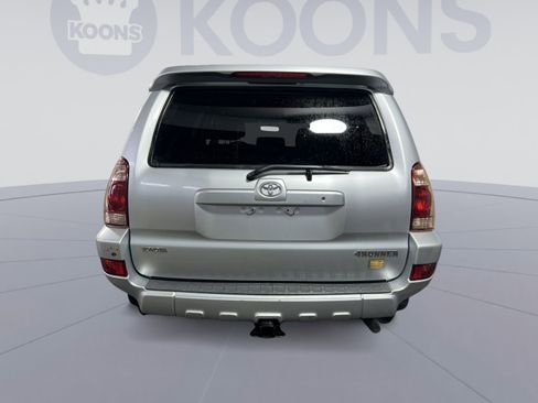 Used 2004 Toyota 4Runner SR5 image 5