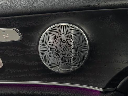 Used 2019 Mercedes-Benz E 300 E 300 4MATIC AWD Luxury Sedan image 36