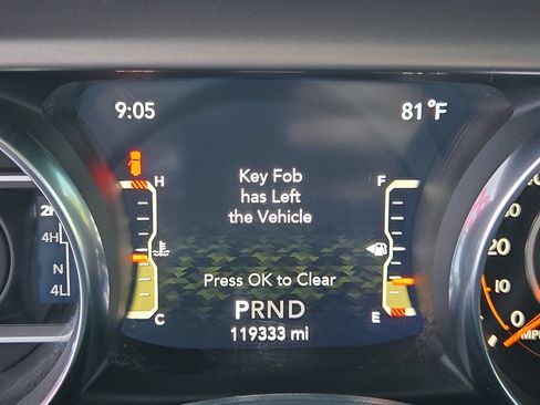 Used 2020 Jeep Wrangler Unlimited Sport AWD/4WD image 28