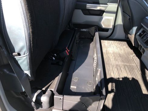 Used 2024 Ford F350 Limited w/ FX4 Off-Road Package AWD/4WD image 28