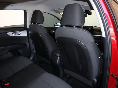 Used 2023 Kia Forte LXS FWD image 41