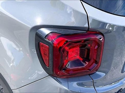 Used 2023 Jeep Renegade Trailhawk w/ Sun/Sound Group image 28