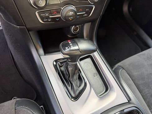 Used 2020 Dodge Charger R/T w/ Plus Group image 25