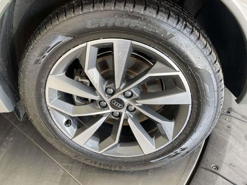 Certified 2024 Audi Q5 2.0T Premium Plus w/ Premium Plus Package image 12