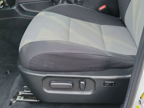 Used 2023 Toyota Tacoma TRD Off-Road w/ Black Out Package (TMS) image 18