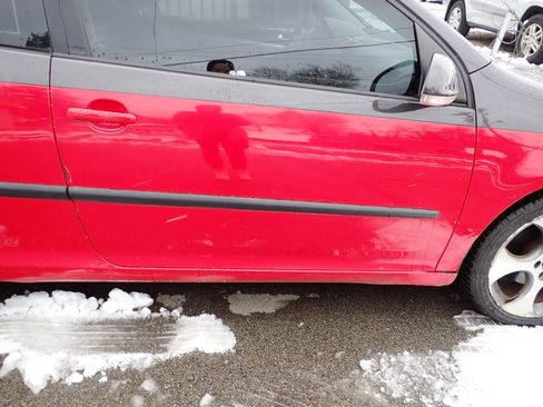 Used 2008 Volkswagen Rabbit S image 12