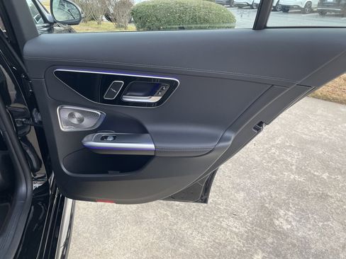 Certified 2024 Mercedes-Benz C 300 4MATIC Sedan image 42