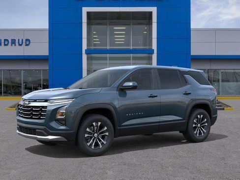 New 2027 Chevrolet Equinox LT w/ LPO, Floor Liner Package AWD/4WD image 2