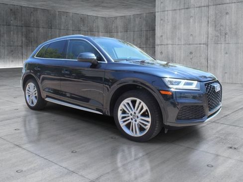 Used 2019 Audi Q5 2.0T Premium Plus w/ Premium Plus Package AWD/4WD image 7